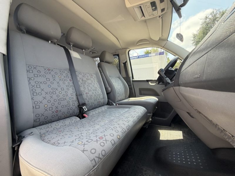 VOLKSWAGEN TRANSPORTER CARAVELLE 2.5 TDI 130 2008