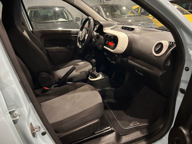 RENAULT TWINGO 3 1.0 SCE 65CH
