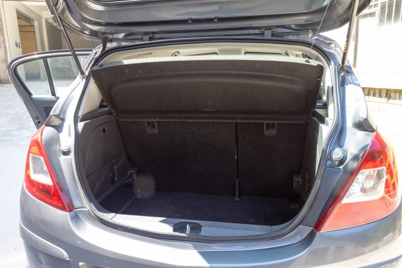 OPEL CORSA 1.3 CDTI 75 COOL LINE 2 2012