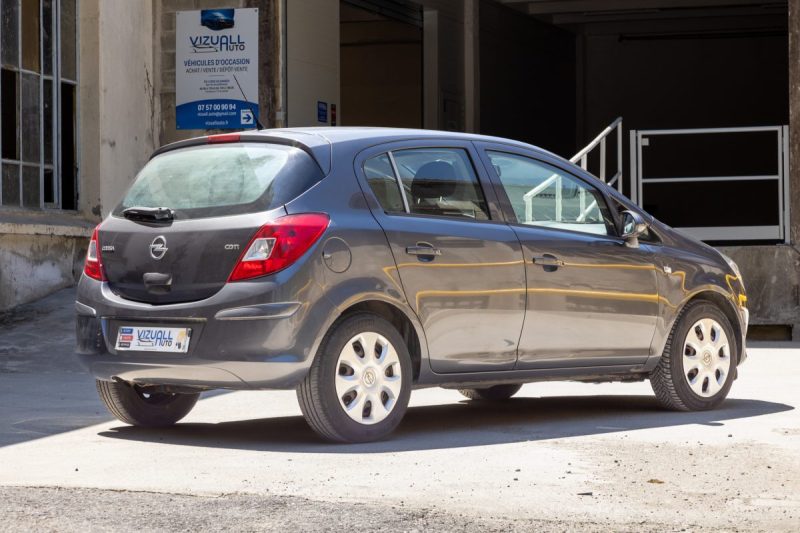 OPEL CORSA 1.3 CDTI 75 COOL LINE 2 2012