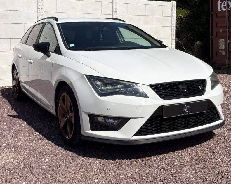 SEAT LEON FR SW 2.0 TDI 150ch FEUX AUTO / SEAT SOUND