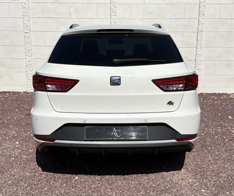 SEAT LEON FR SW 2.0 TDI 150ch FEUX AUTO / SEAT SOUND