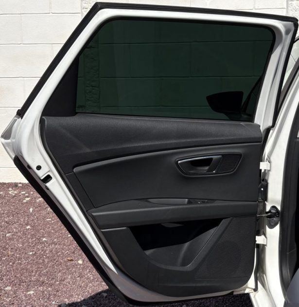 SEAT LEON FR SW 2.0 TDI 150ch FEUX AUTO / SEAT SOUND