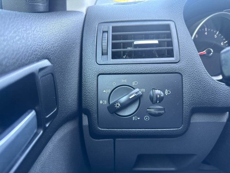 FORD KUGA 2.5T 200 TITANIUM 4X4 