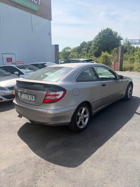 MERCEDES CLASSE C C200 CDI COUPE SPORT 2006