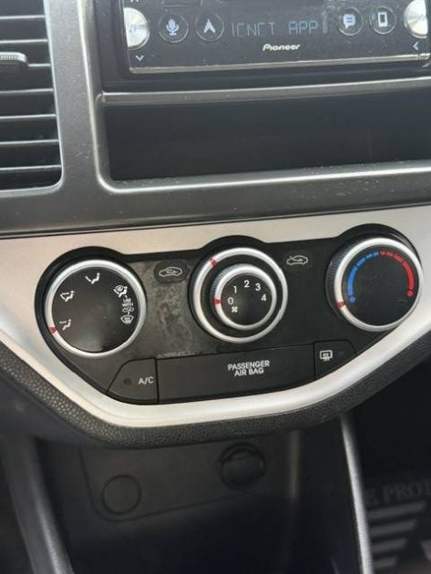 KIA PICANTO 1.0 EDITION 7 2013 - 46 777Kms - Premier Main - Parfait Etat - SUIVIT KIA