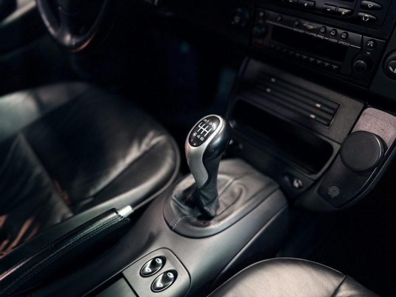 PORSCHE 911 TYPE 996 3.6 Carrera 2  320 Ch Mecanique