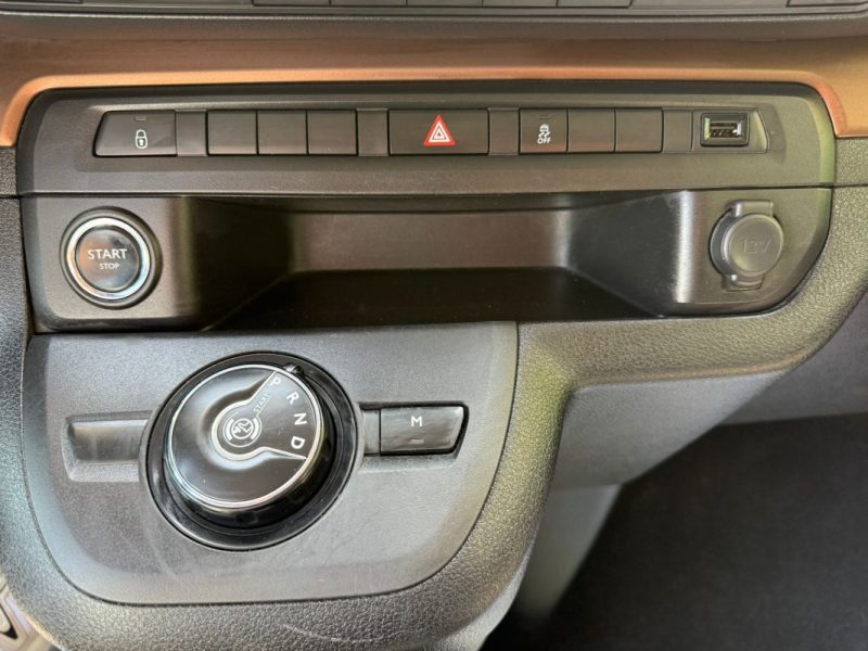 TOYOTA PROACE VERSO 2.0l D-4D BVA 180CV EXECUTIVE MEDIUM 8 PL 