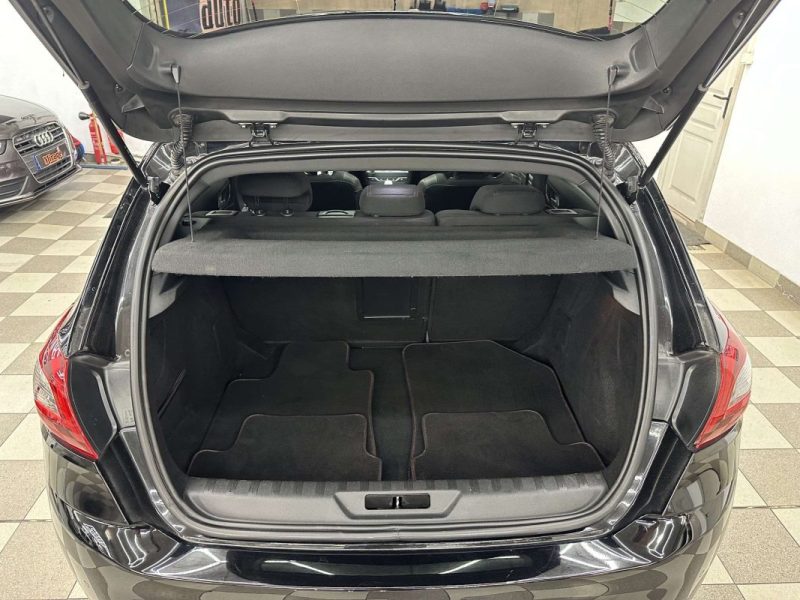 PEUGEOT 308 II  THP 130 GT LINE 