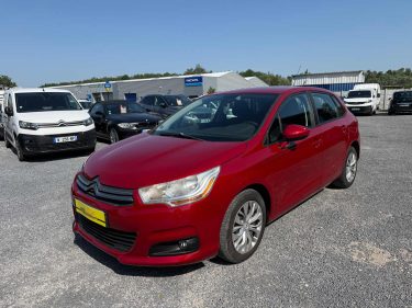 CITROEN C4 CONFORT1L4 ESSENCE  FAIBLE KILOMETRAGE 