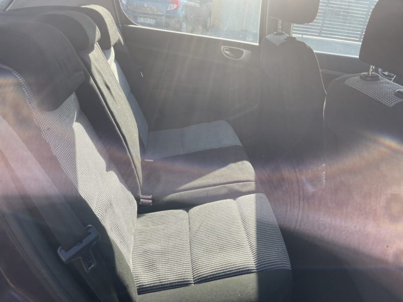 PEUGEOT 307 OXYGO 1.6HDI 110CV PREMIERE CT OK CLIM GARANTIE 