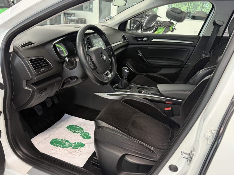 RENAULT MEGANE IV 1.5 dCi 110 ch Energy Intens