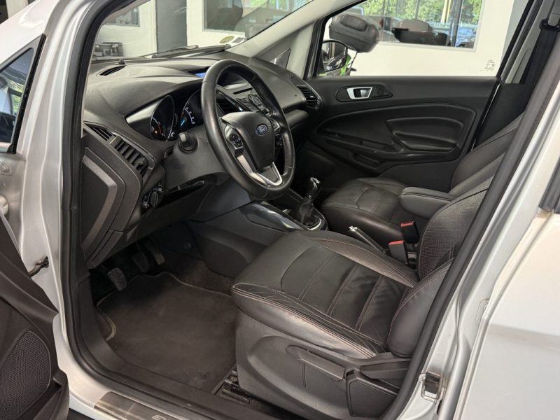 FORD ECOSPORT 1.5 EcoBlue TDCi 95 ch Titanium