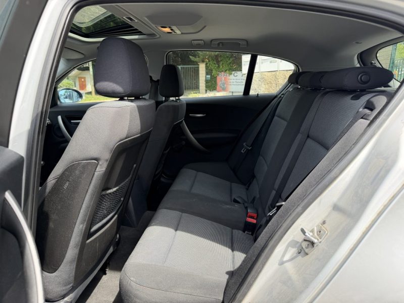 BMW SERIE 1 118I 130 CV Toit Ouvrant Boite auto / Paiement 4X ou 10X Possible