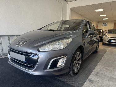 PEUGEOT 308 2.0 HDI 150 SPORTIUM 2011