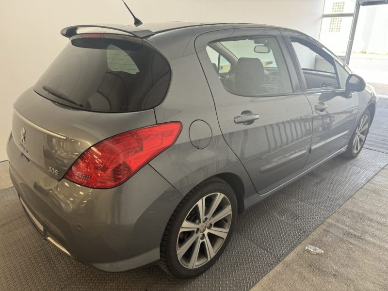 PEUGEOT 308 2.0 HDI 150 SPORTIUM 2011