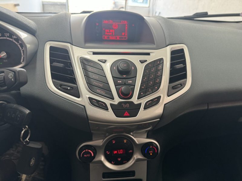 FORD FIESTA 1,25L 82CV TITANIUM 2011