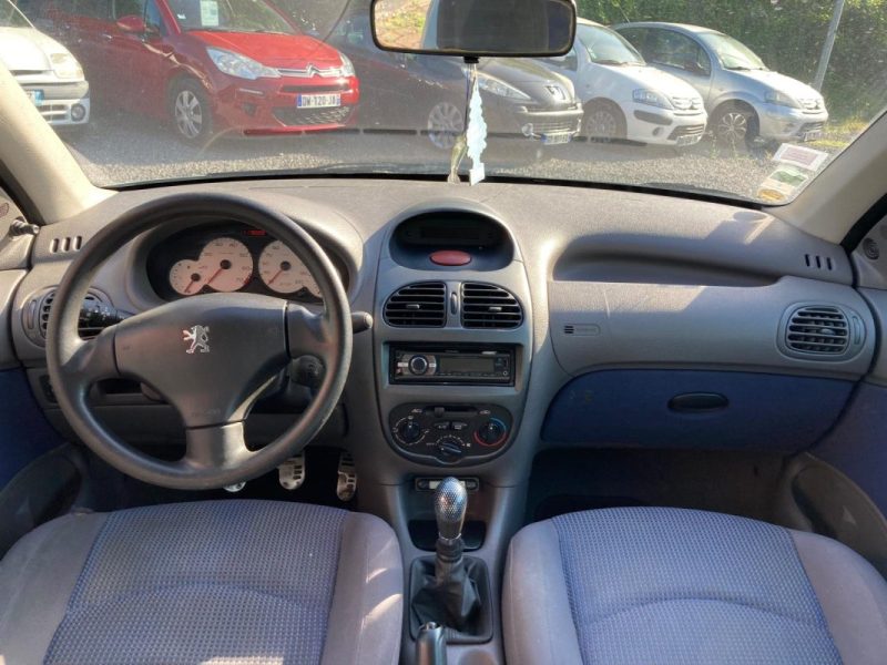 PEUGEOT 206 1.4L i 75cv XT PACK / Révisée&Garantie 
