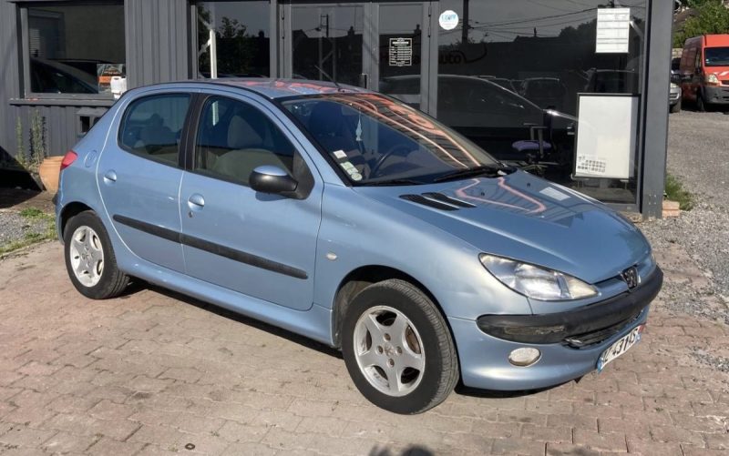 PEUGEOT 206 1.4L i 75cv XT PACK / Révisée&Garantie 