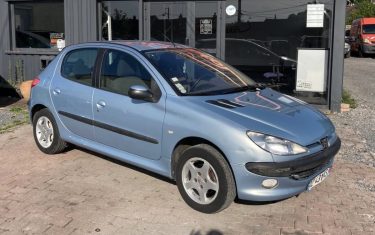 PEUGEOT 206 1.4L i 75cv XT PACK / Révisée&Garantie 