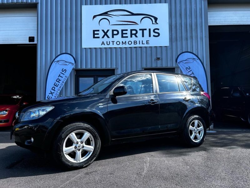 TOYOTA RAV4 2.2 d-CAT SOL 177CV  