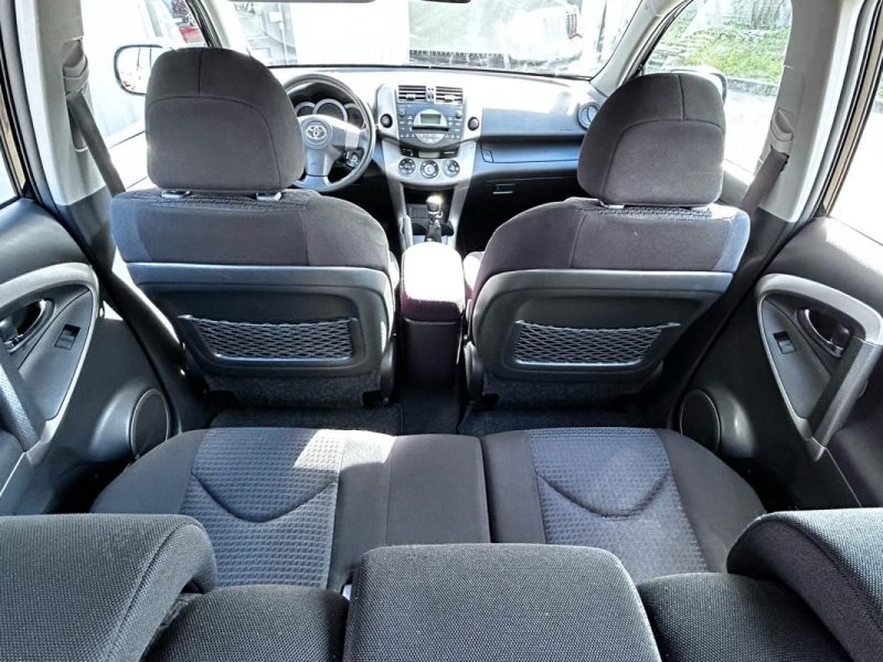TOYOTA RAV4 2.2 d-CAT SOL 177CV  