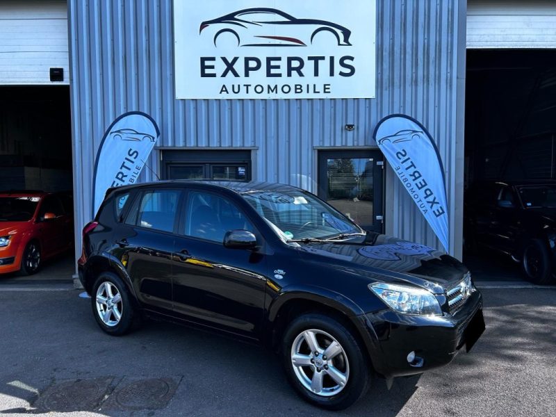 TOYOTA RAV4 2.2 d-CAT SOL 177CV  
