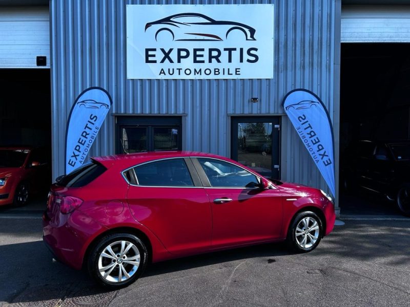 ALFA  ROMEO GIULIETTA  2.0  JTdM 140CV PACK TURISMO 
