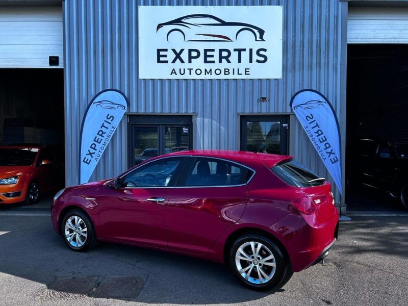 ALFA  ROMEO GIULIETTA  2.0  JTdM 140CV PACK TURISMO 