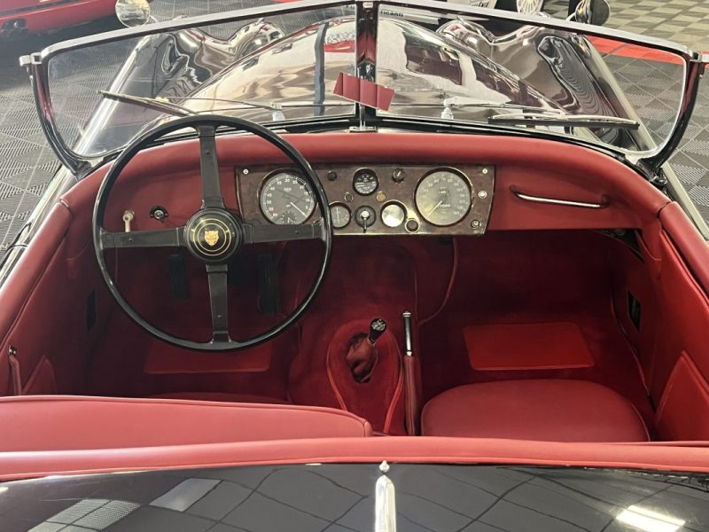 JAGUAR XK140 ROADSTER 1955
