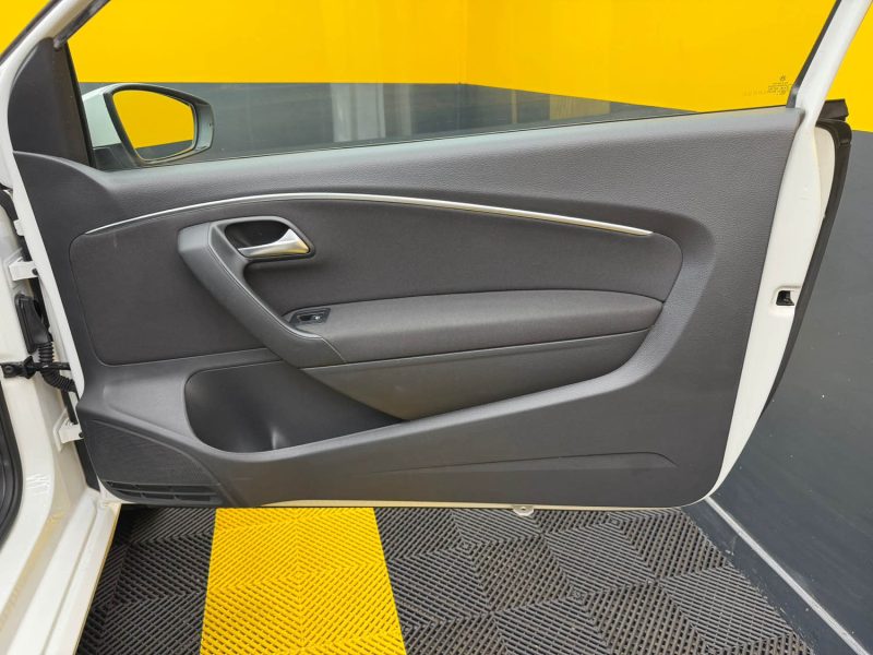 VOLKSWAGEN POLO 1.2 TSI 110 SPORTLINE DSG 