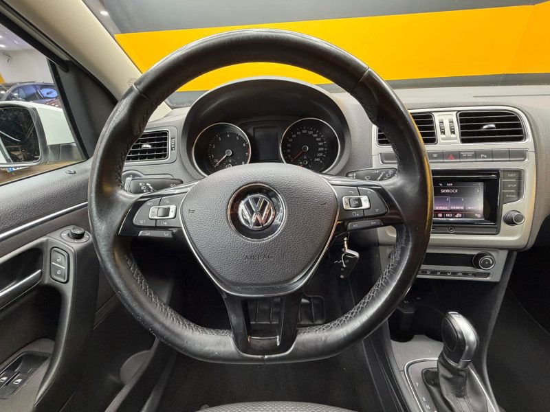 VOLKSWAGEN POLO 1.2 TSI 110 SPORTLINE DSG 