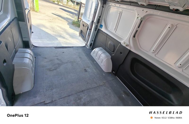 RENAULT TRAFIC L1H1 1200 2.0 DCI 120CH CONFORT E6 2020