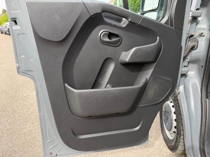 RENAULT MASTER L2H2 DCI 180 BVR / CAMERA / CHARGEUR INDUCTION / CLIM AUTO / PRIX HT  2020