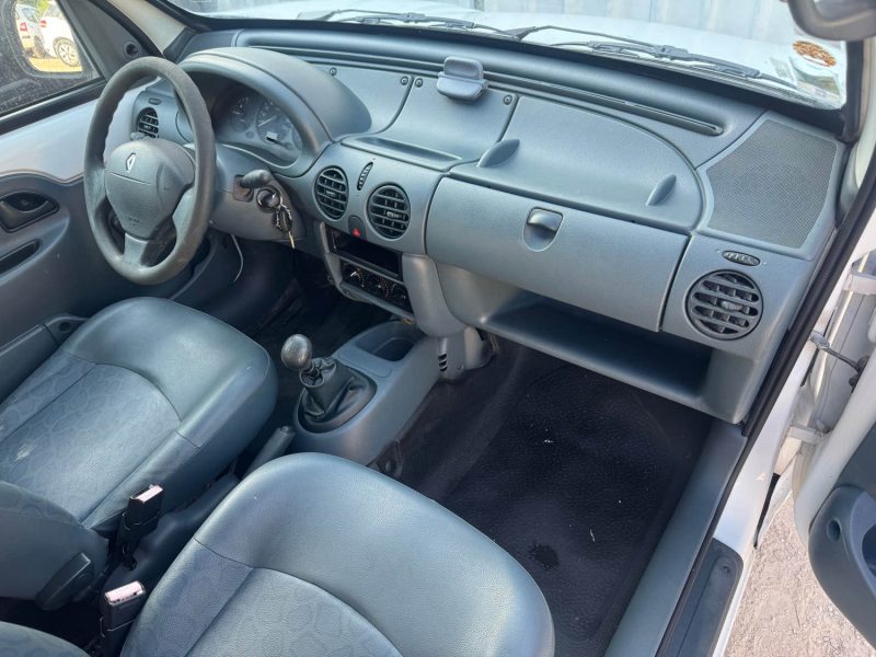 RENAULT KANGOO 1.9D 65 Cv EN PANNE