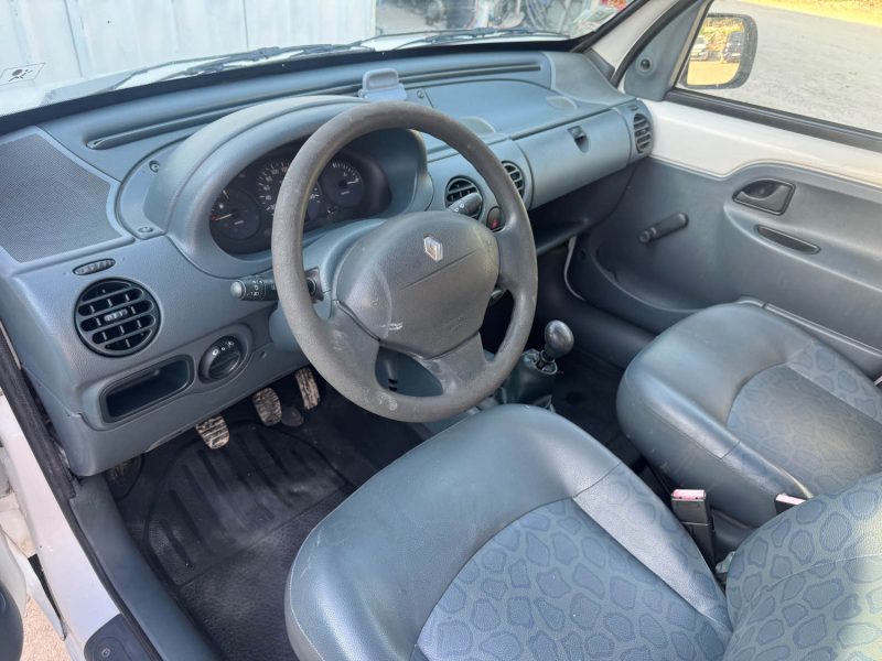 RENAULT KANGOO 1.9D 65 Cv EN PANNE