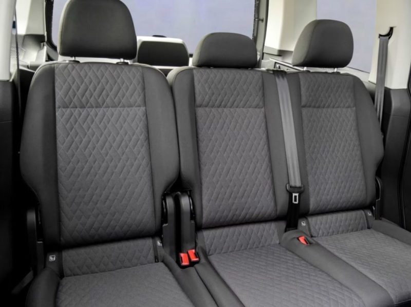 VOLKSWAGEN, VW CADDY DARK LABEL 2025