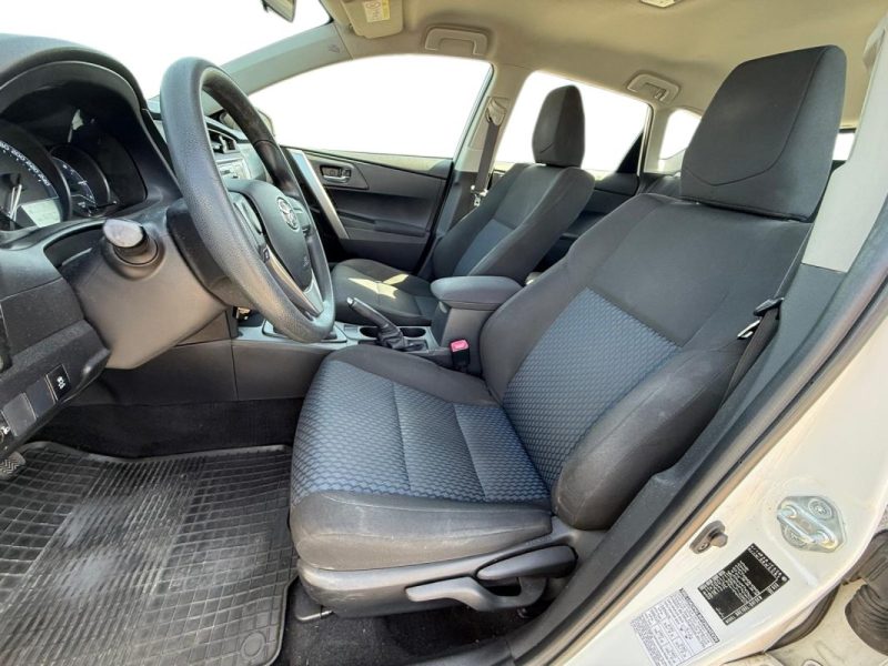 TOYOTA AURIS 1.3 VVTI 100ch Active 1.Main