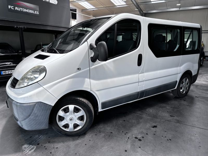 RENAULT TRAFIC 2.0DCI 90CV 9 PLACES 