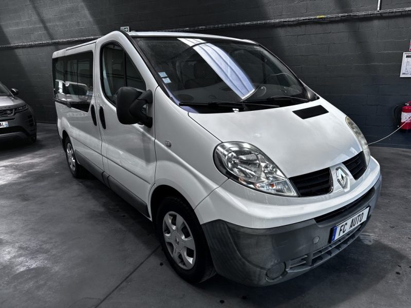 RENAULT TRAFIC 2.0DCI 90CV 9 PLACES 