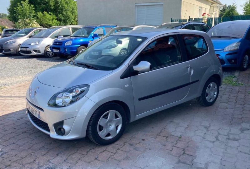 RENAULT TWINGO II RE73047 2008