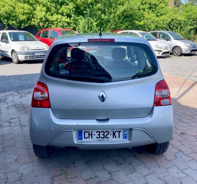RENAULT TWINGO II RE73047 2008