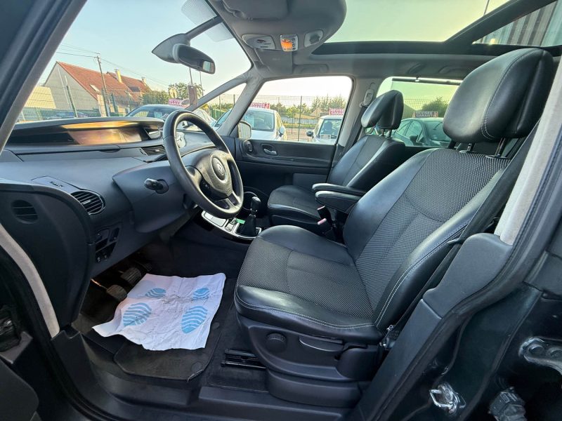 RENAULT ESPACE 4 IV 2.0 DCI 150CV 7 PLACES EXPRESSION PHASE 2  2010