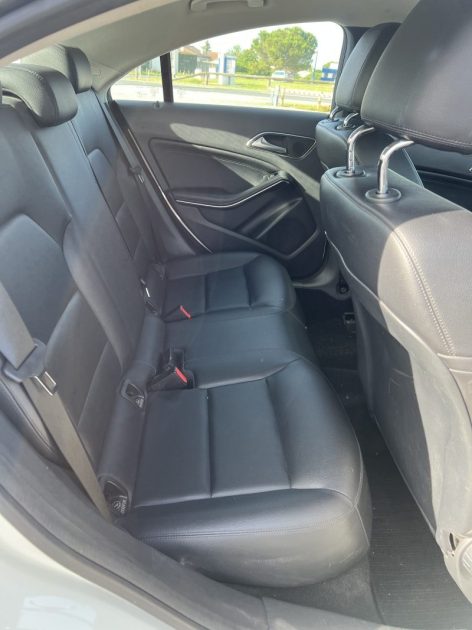 MERCEDES CLASSE CLA ME64032 2013