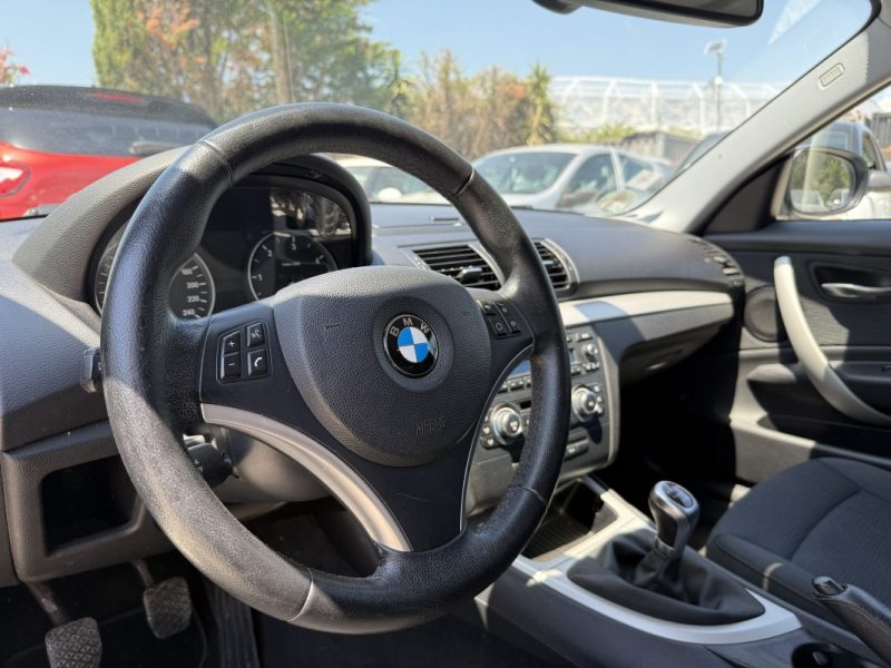 BMW SERIE 1  118D PACK M