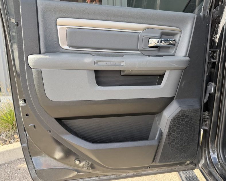 DODGE RAM 1500 5.7 V8 395 ch SLT SPORT - TVA Récupérable - Carte grise utilitaire