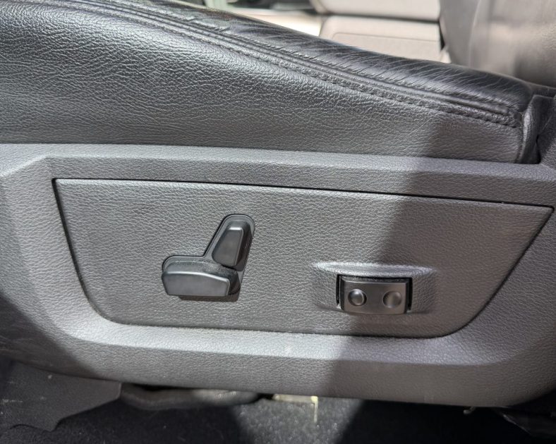 DODGE RAM 1500 5.7 V8 395 ch SLT SPORT - TVA Récupérable - Carte grise utilitaire