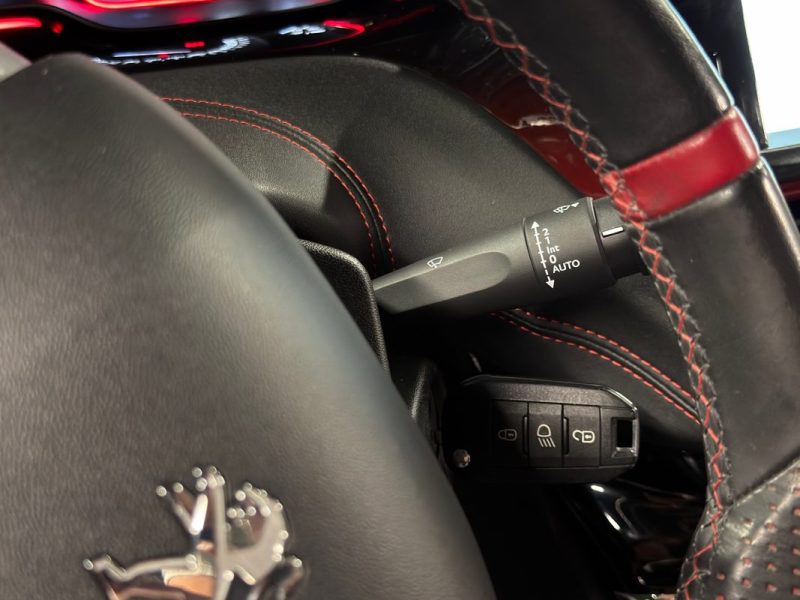 PEUGEOT 208 GTI 1.6 TURBO 200 Cv TOIT PANORAMIQUE / ORIGINE FRANCE ECRAN GPS - GARANTIE 1 AN