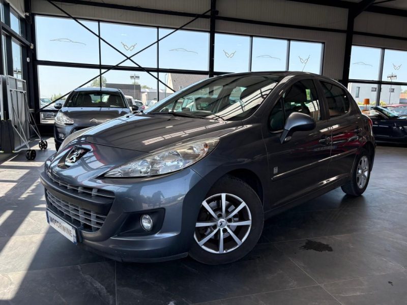 🔹 Peugeot 207 1.4 VTI 95 CH🌤️ Toit panoramique ❄️ Climatisation🛡️ Garantie 6 mois