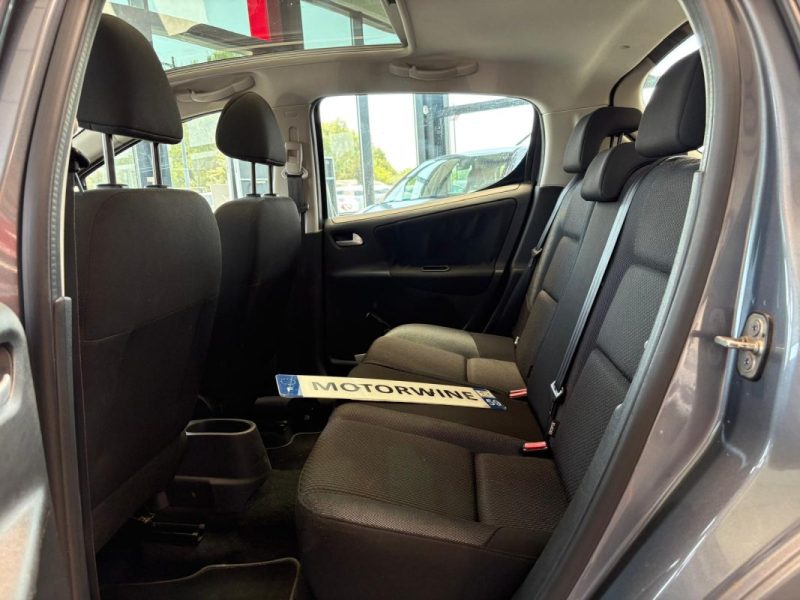 🔹 Peugeot 207 1.4 VTI 95 CH🌤️ Toit panoramique ❄️ Climatisation🛡️ Garantie 6 mois